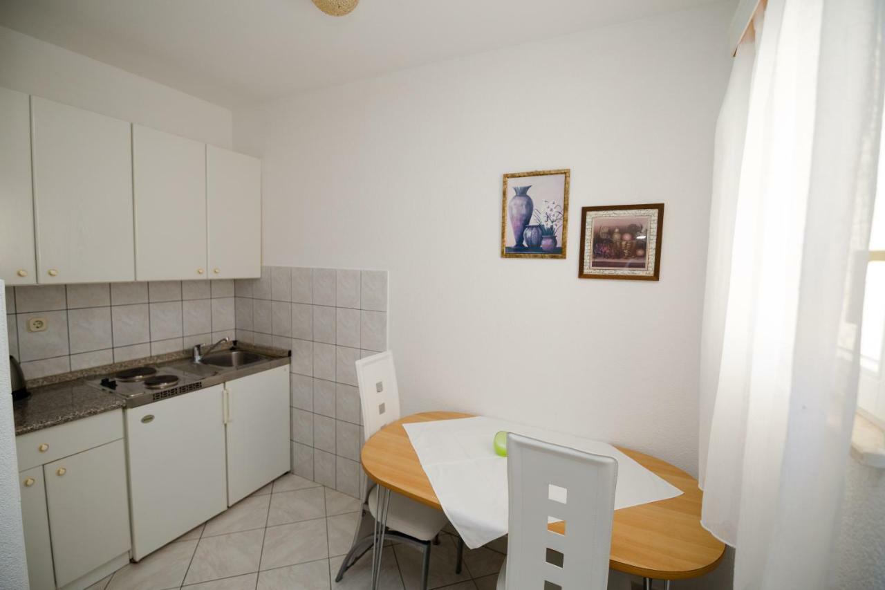 Apartments Bandalo Podstrana Ngoại thất bức ảnh
